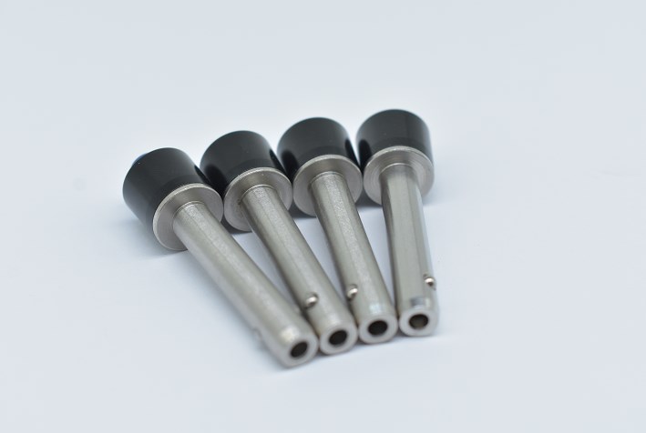 In machinery, automobiles, and industrial equipment, vibration has a significant impact on fasteners. Standard fastener nuts and screws are no longer sufficient and may loosen on their own, leading to machine failures and safety hazards. Furthermore, vibr